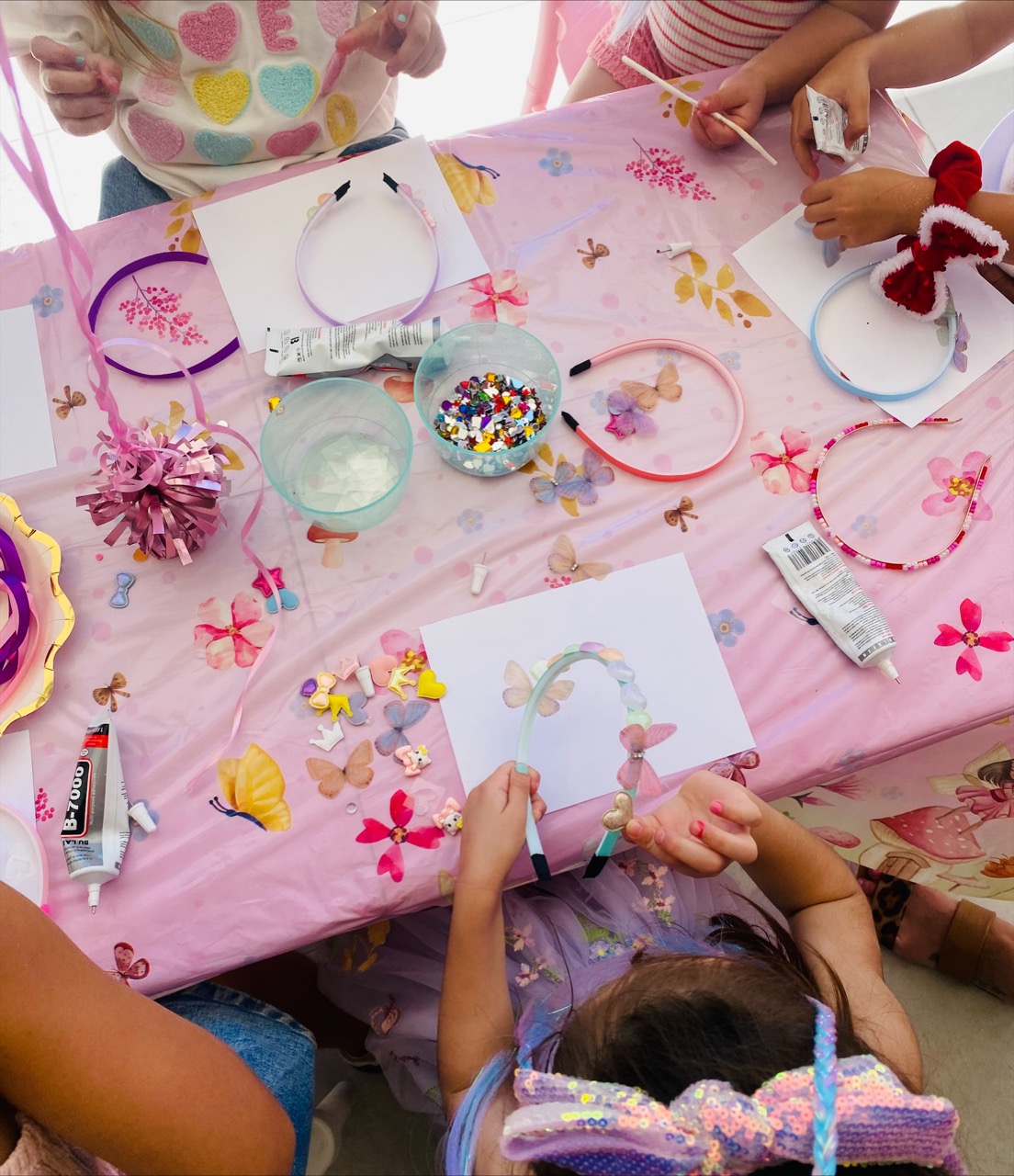 Creative Pamper party at B.Curious, headband and glitter station
